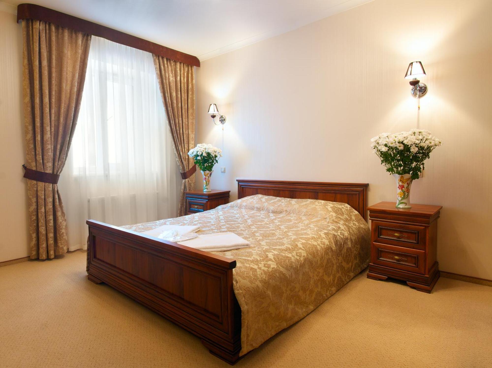 Sherwood Hotel Dolgomostiska Habitación foto